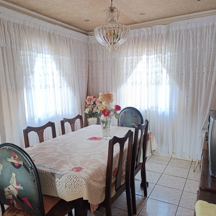 3 Bedroom Property for Sale in Lotus Gardens Gauteng