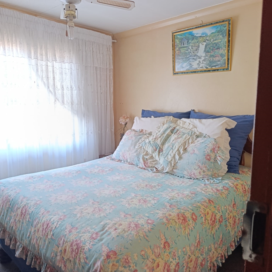 3 Bedroom Property for Sale in Lotus Gardens Gauteng