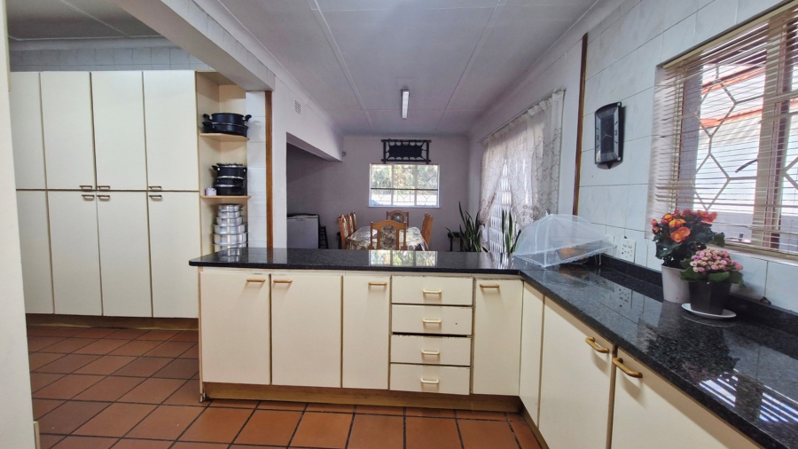3 Bedroom Property for Sale in Bramley Gauteng