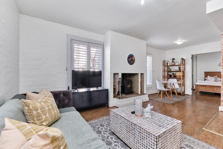 1 Bedroom Property for Sale in Sandown Gauteng