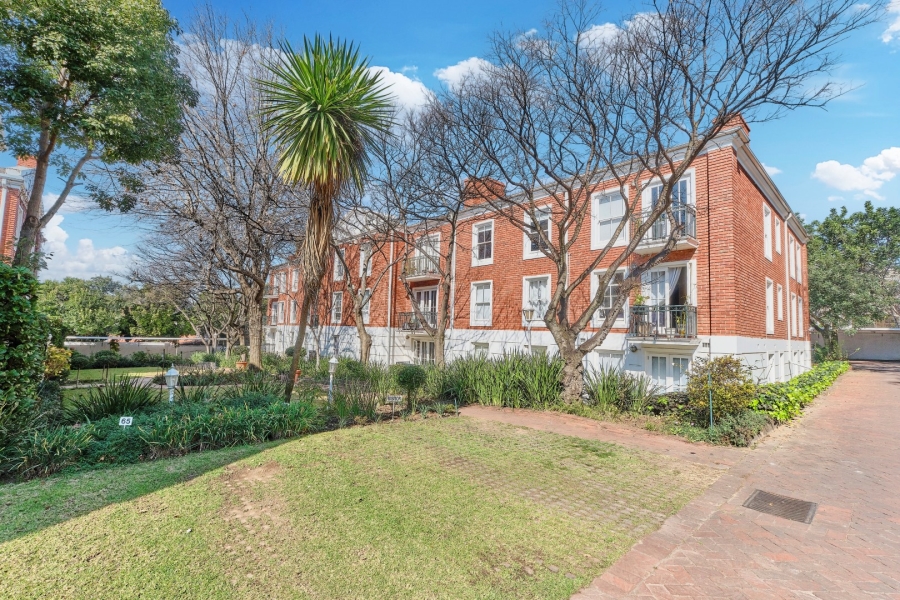1 Bedroom Property for Sale in Sandown Gauteng