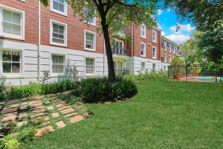 1 Bedroom Property for Sale in Sandown Gauteng