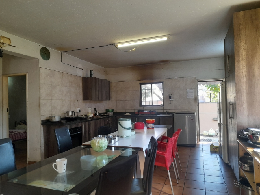 14 Bedroom Property for Sale in Lyndhurst Gauteng