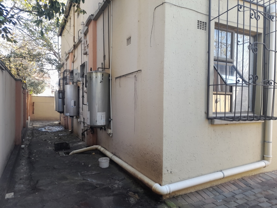 14 Bedroom Property for Sale in Lyndhurst Gauteng