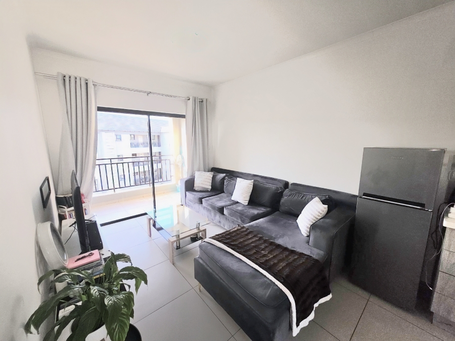 1 Bedroom Property for Sale in Erand Gardens Gauteng