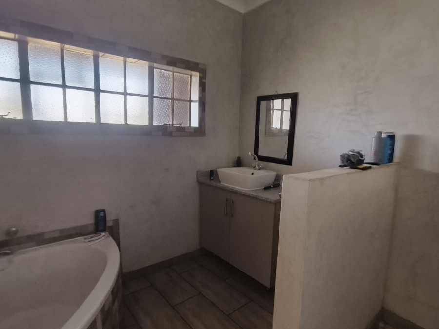 4 Bedroom Property for Sale in Rayton Gauteng