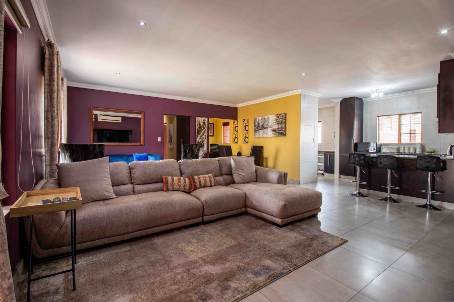 3 Bedroom Property for Sale in Thatchfield Estate Gauteng
