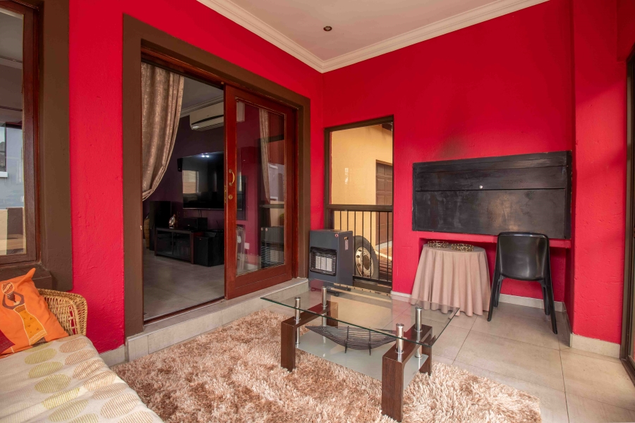 3 Bedroom Property for Sale in Thatchfield Estate Gauteng