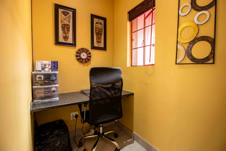 3 Bedroom Property for Sale in Thatchfield Estate Gauteng