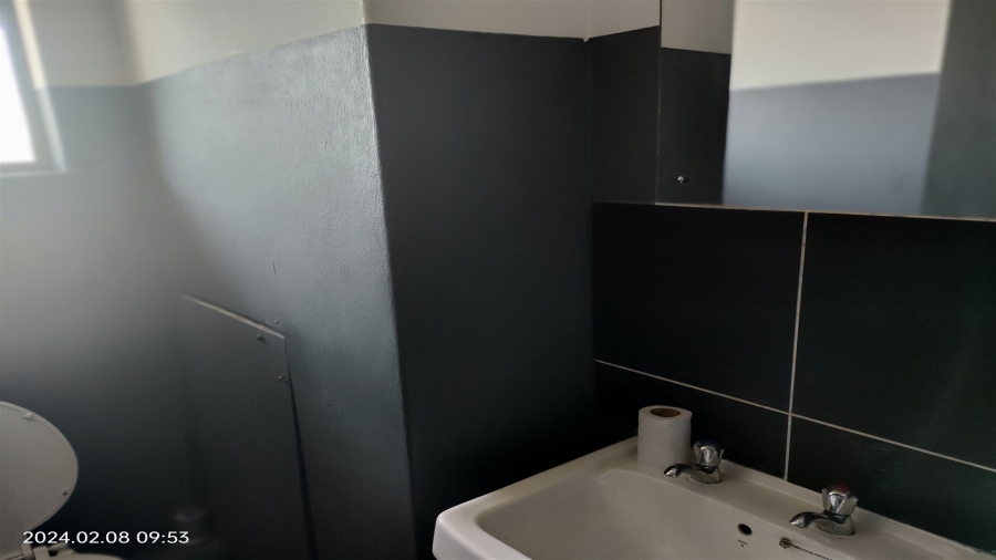 To Let Commercial Property for Rent in Kya Sands Gauteng