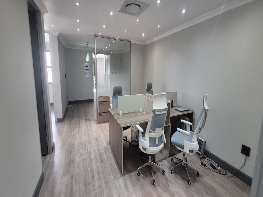 To Let Commercial Property for Rent in Dunkeld Gauteng