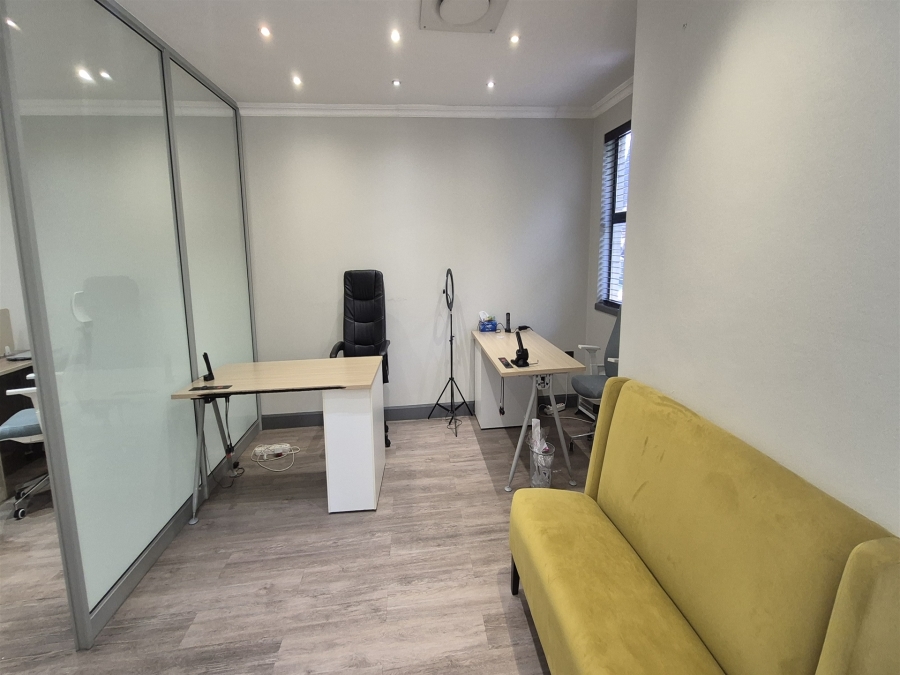 To Let Commercial Property for Rent in Dunkeld Gauteng