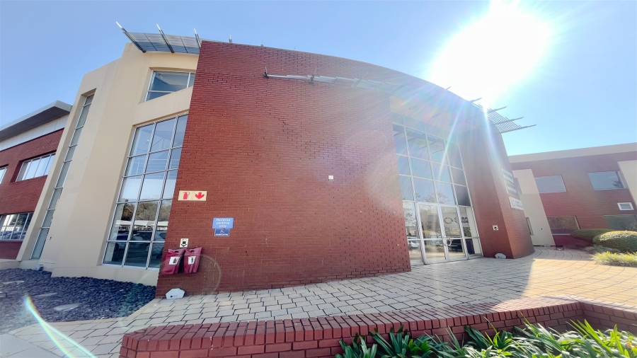 To Let Commercial Property for Rent in Bedfordview Gauteng