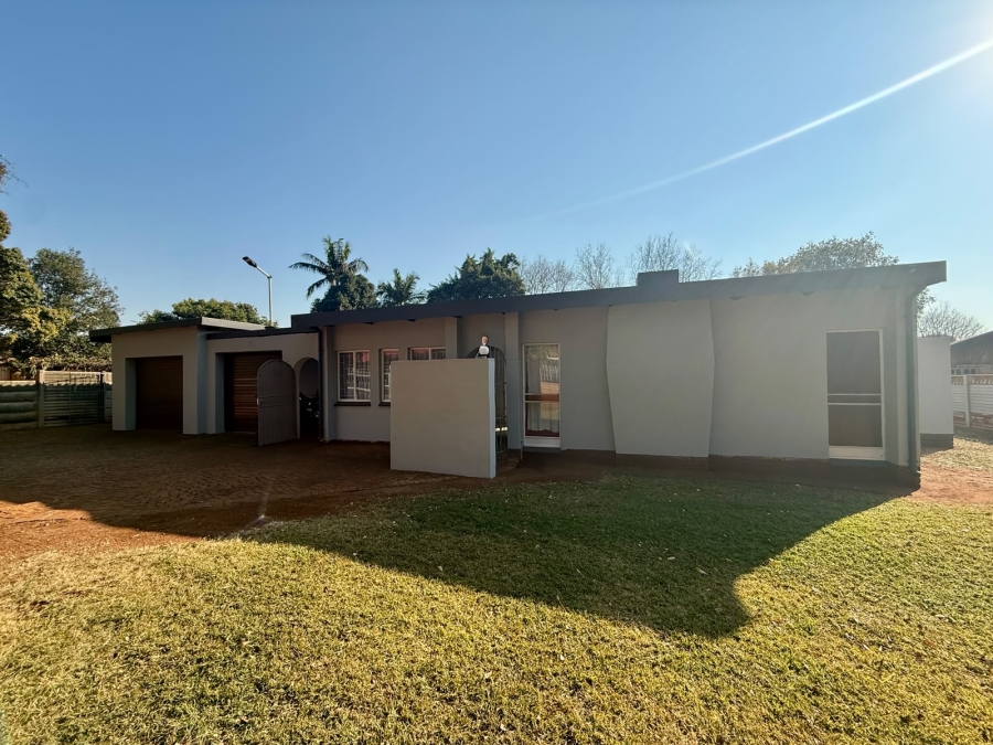 3 Bedroom Property for Sale in The Orchards Gauteng