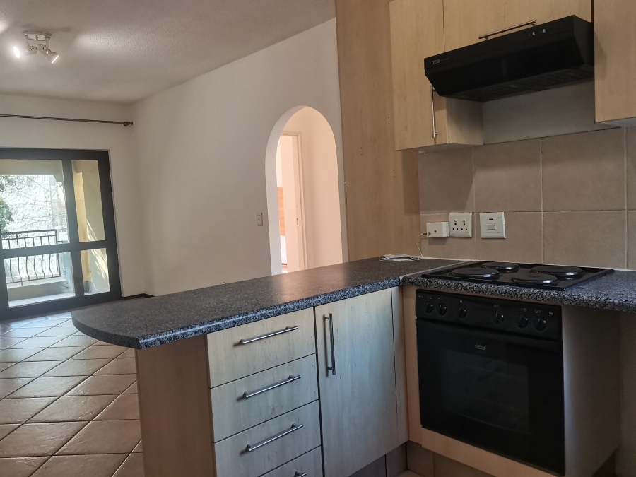 To Let 2 Bedroom Property for Rent in Douglasdale Gauteng