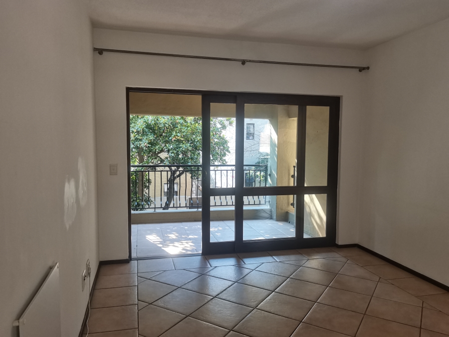 To Let 2 Bedroom Property for Rent in Douglasdale Gauteng