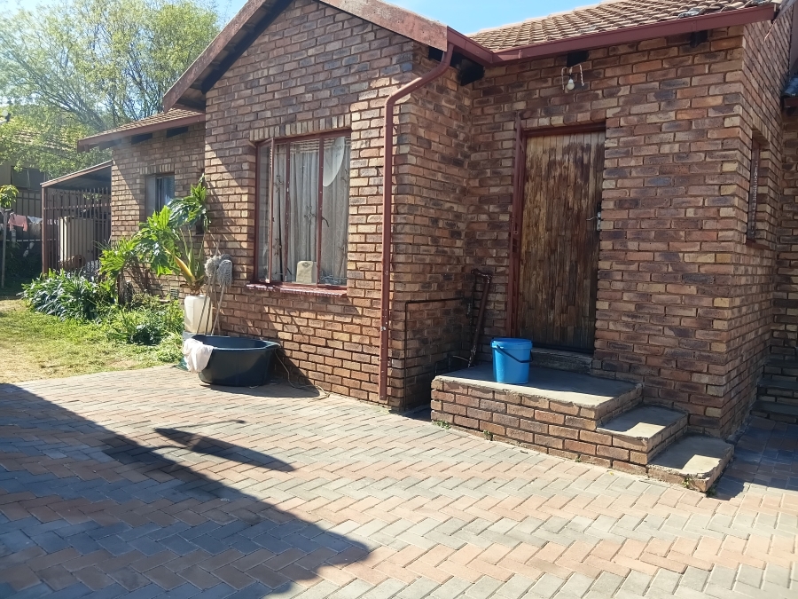 3 Bedroom Property for Sale in Danville Gauteng