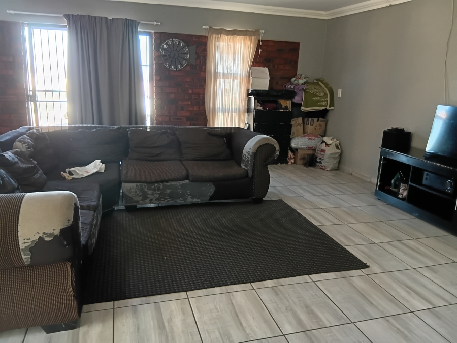 3 Bedroom Property for Sale in Danville Gauteng
