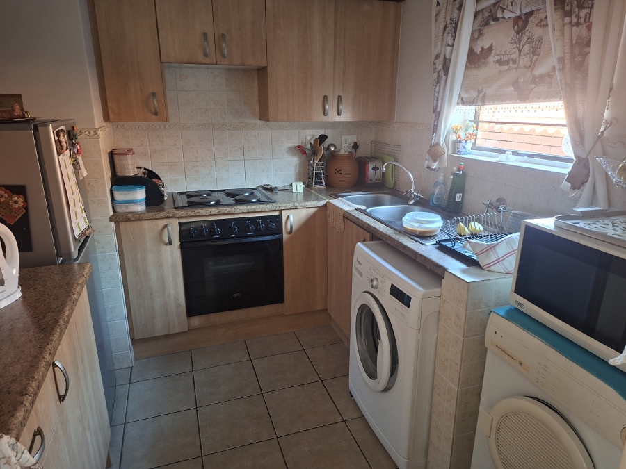 2 Bedroom Property for Sale in Willow Park Manor Gauteng
