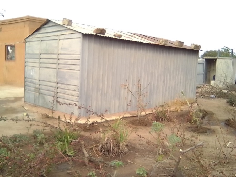 3 Bedroom Property for Sale in Winterveldt Gauteng