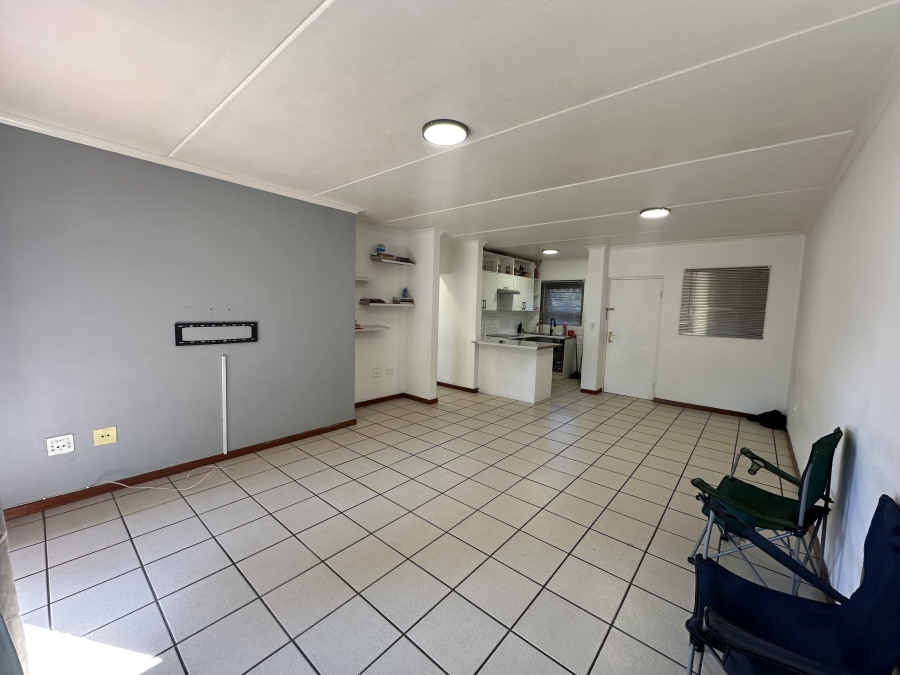 To Let 2 Bedroom Property for Rent in Craigavon Gauteng