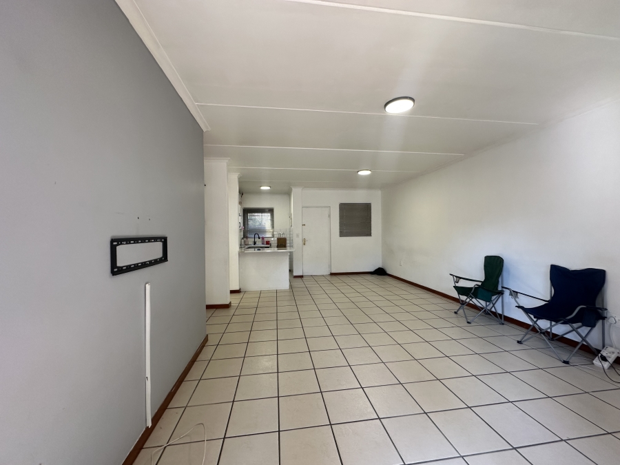 To Let 2 Bedroom Property for Rent in Craigavon Gauteng