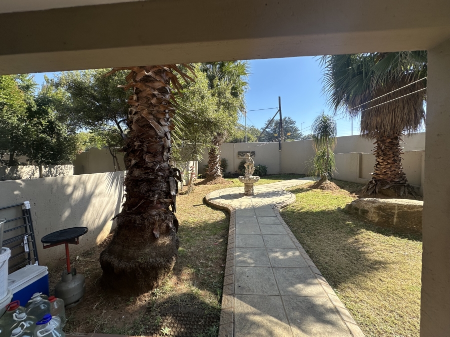 To Let 2 Bedroom Property for Rent in Craigavon Gauteng