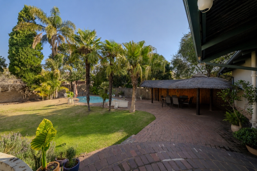 5 Bedroom Property for Sale in Hazelwood Gauteng