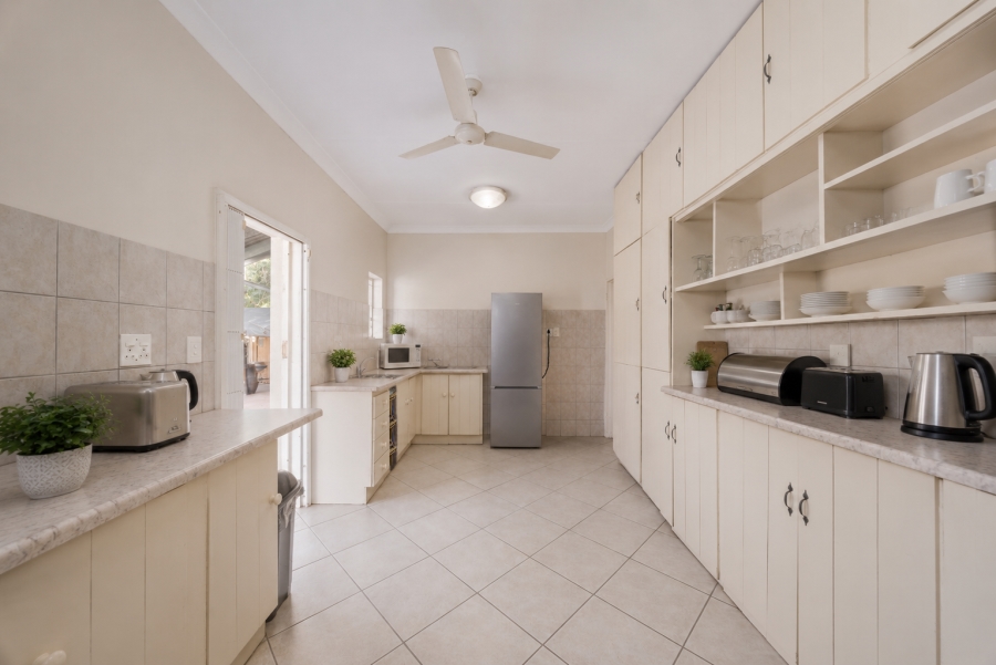 5 Bedroom Property for Sale in Hazelwood Gauteng