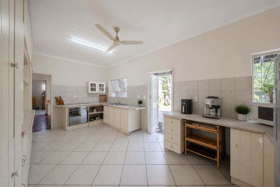 5 Bedroom Property for Sale in Hazelwood Gauteng