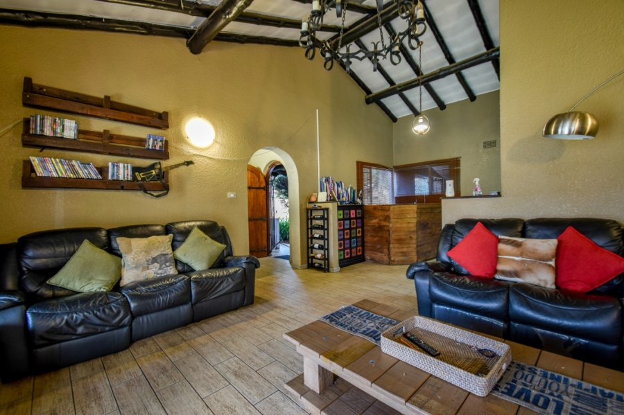 3 Bedroom Property for Sale in Sinoville Gauteng