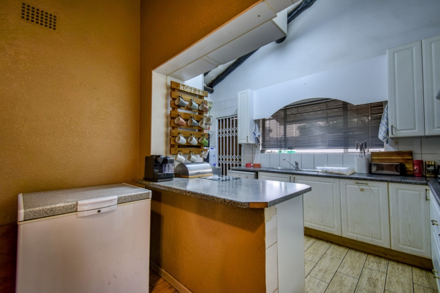 3 Bedroom Property for Sale in Sinoville Gauteng