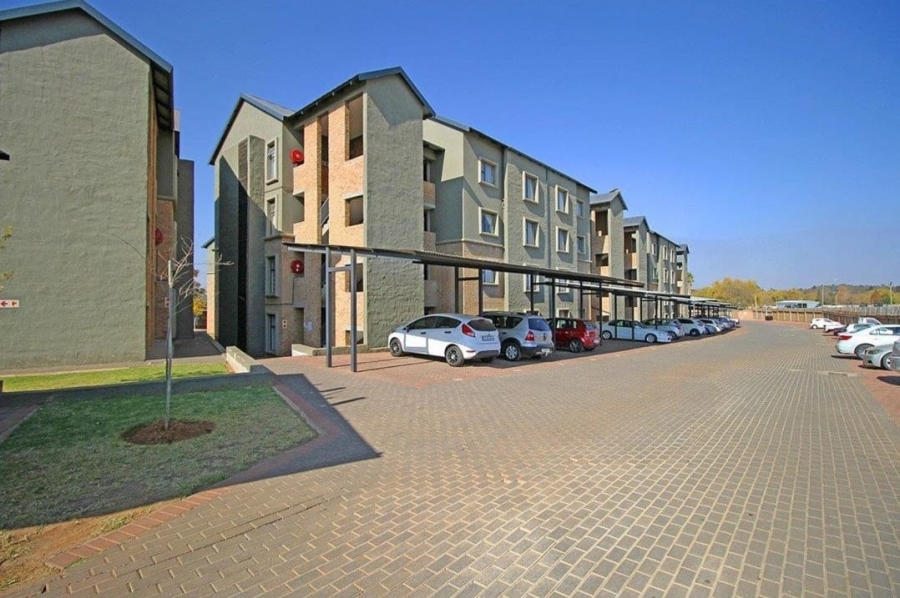 2 Bedroom Property for Sale in Pomona Gauteng