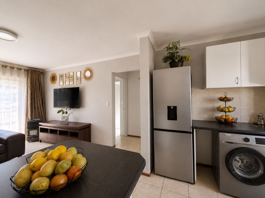 2 Bedroom Property for Sale in Heuwelsig Estate Gauteng