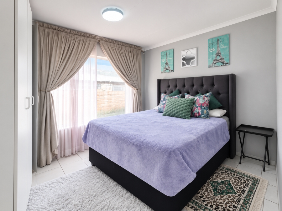 2 Bedroom Property for Sale in Heuwelsig Estate Gauteng