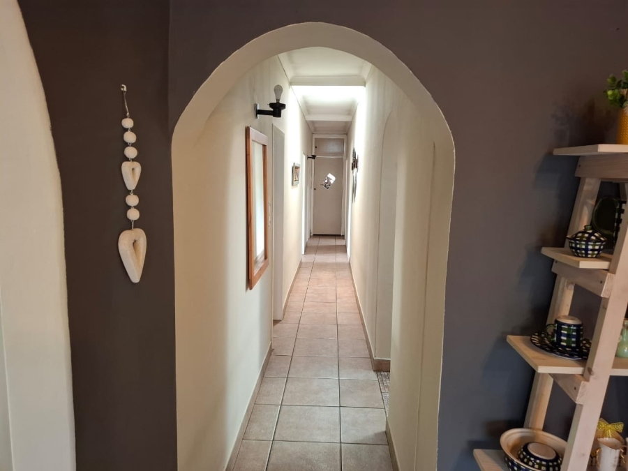 To Let 3 Bedroom Property for Rent in Sinoville Gauteng
