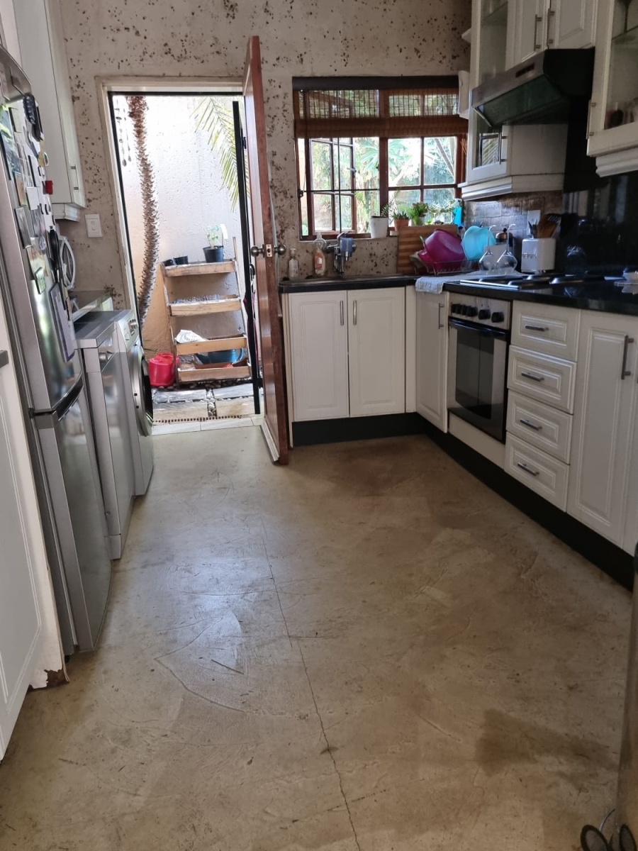 To Let 2 Bedroom Property for Rent in Douglasdale Gauteng