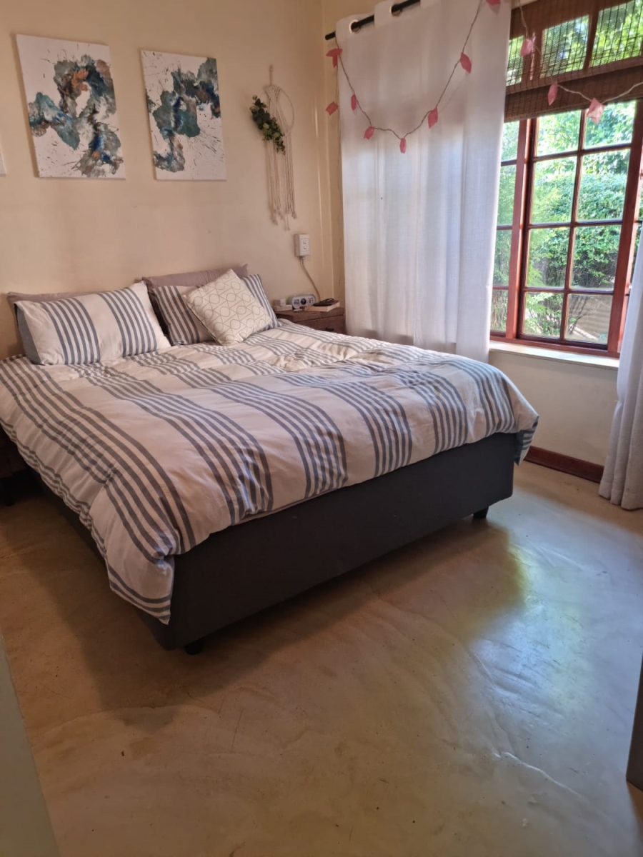 To Let 2 Bedroom Property for Rent in Douglasdale Gauteng