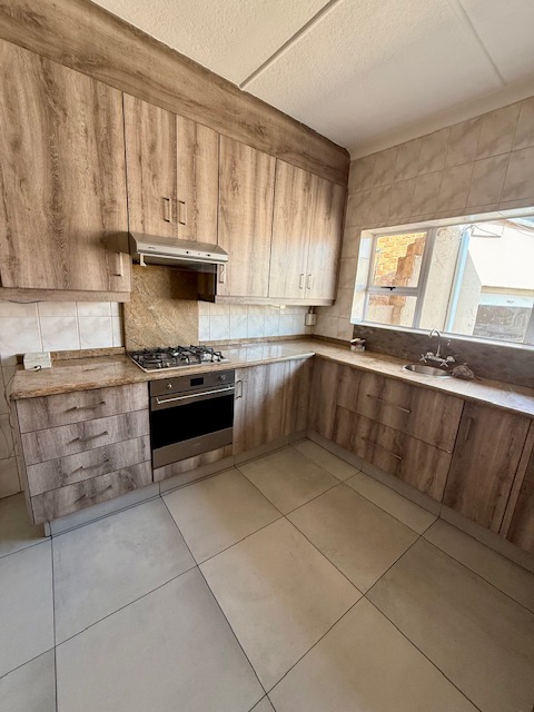 To Let 3 Bedroom Property for Rent in Parkdene Gauteng