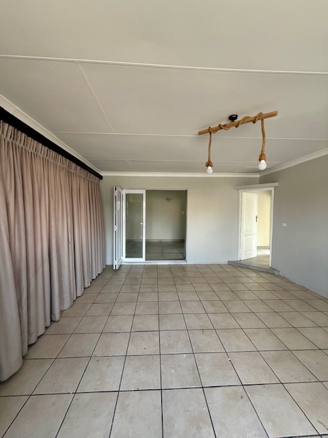 To Let 3 Bedroom Property for Rent in Parkdene Gauteng