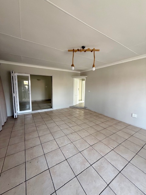 To Let 3 Bedroom Property for Rent in Parkdene Gauteng