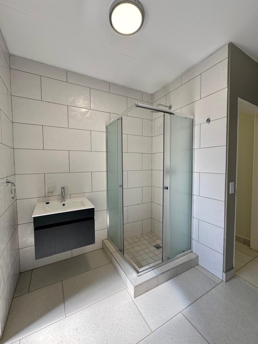 2 Bedroom Property for Sale in Bedfordview Gauteng