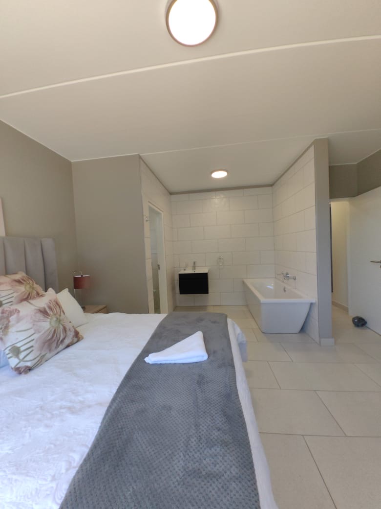 2 Bedroom Property for Sale in Bedfordview Gauteng