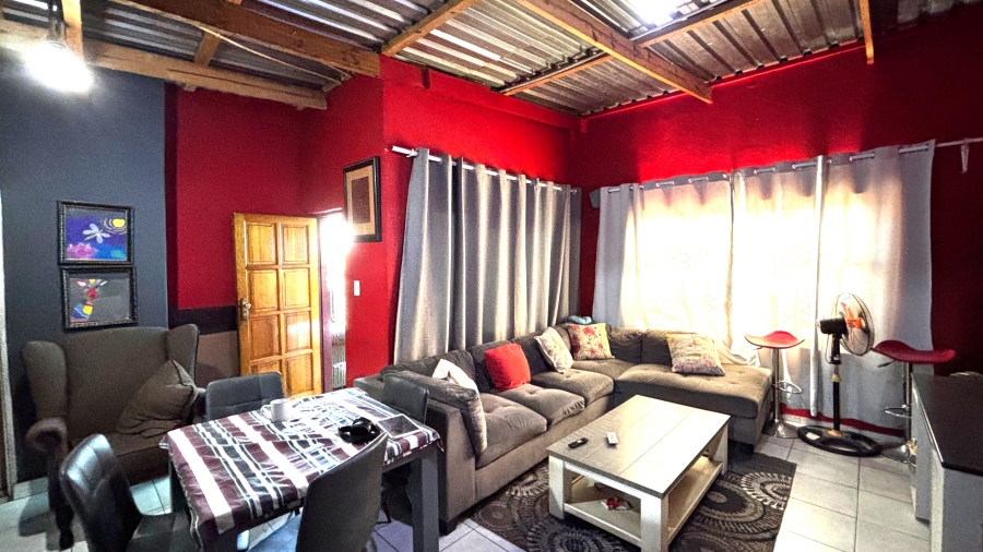 6 Bedroom Property for Sale in Esselenpark Gauteng