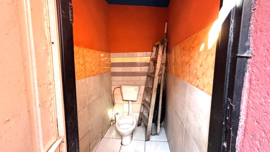 6 Bedroom Property for Sale in Esselenpark Gauteng