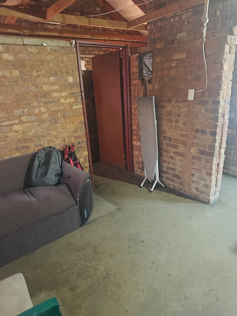 2 Bedroom Property for Sale in Kwa Thema Gauteng