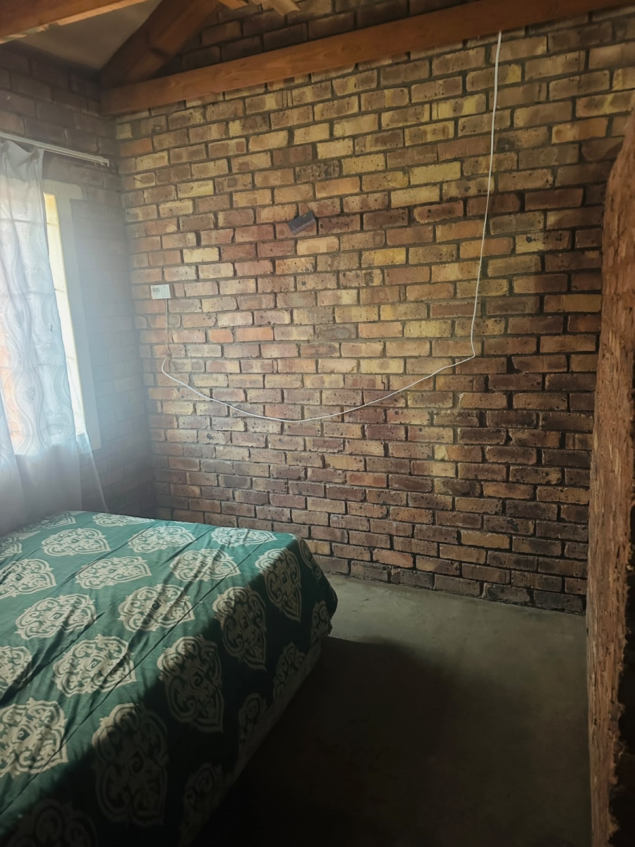 2 Bedroom Property for Sale in Kwa Thema Gauteng