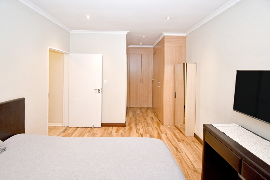 4 Bedroom Property for Sale in Broadacres Gauteng