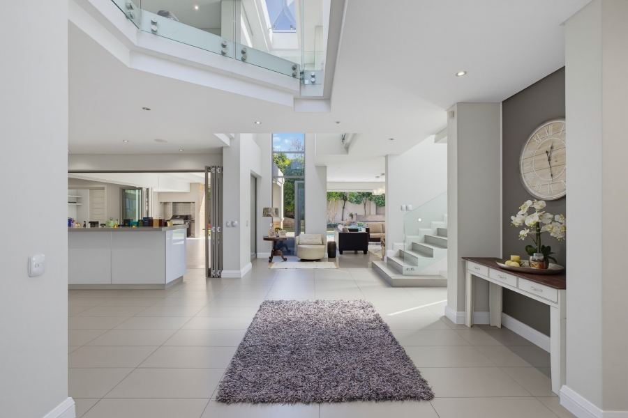 4 Bedroom Property for Sale in Senderwood Gauteng