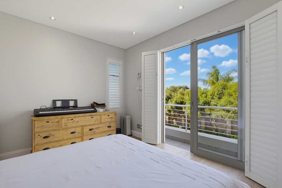 4 Bedroom Property for Sale in Senderwood Gauteng